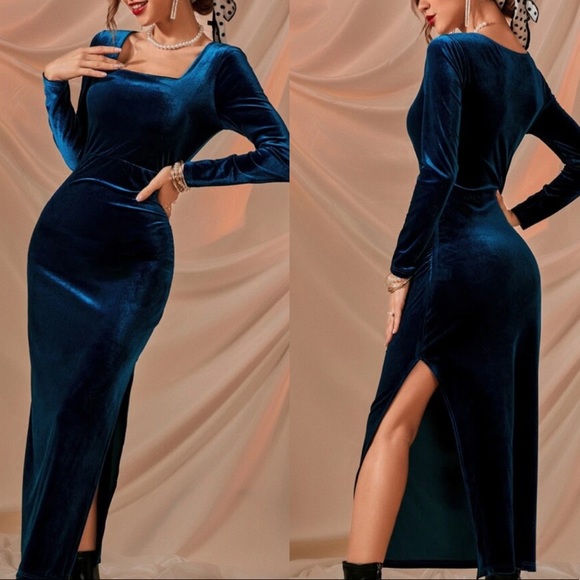 Dresses & Skirts - Velvet square neck split thigh maxi dress